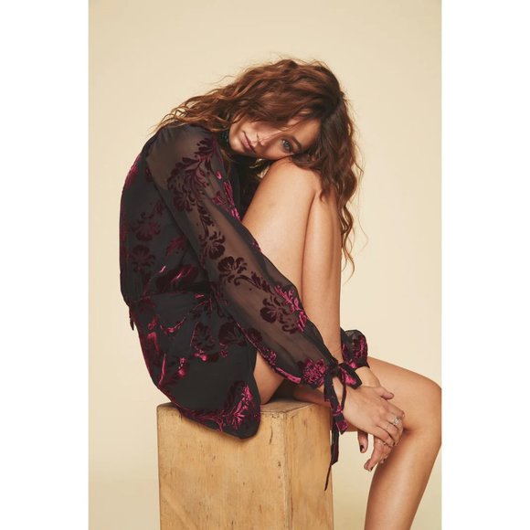 LPA burnout floral velvet Gabbriette mini dress - Picture 5 of 9